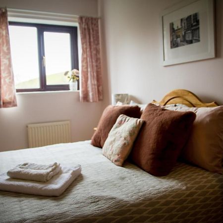 トットネス Sladesdown Farm Bed & Breakfast エクステリア 写真